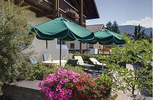 Panorama Garni Ingrid Hotel Dobbiaco Exterior foto